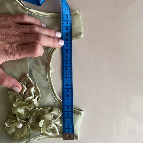 Mebas party gown for little princess used - Picture 9 of 10